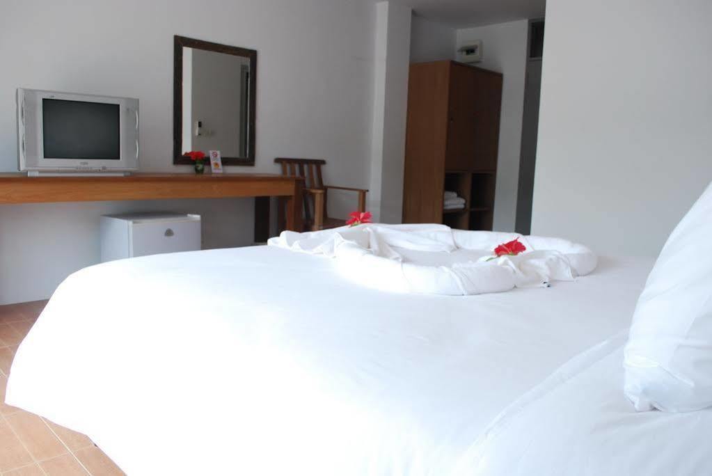 Romruen Samed Resort 코 사메드 외부 사진